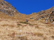 43 La ripida salita smorzata dai numerosi tornanti